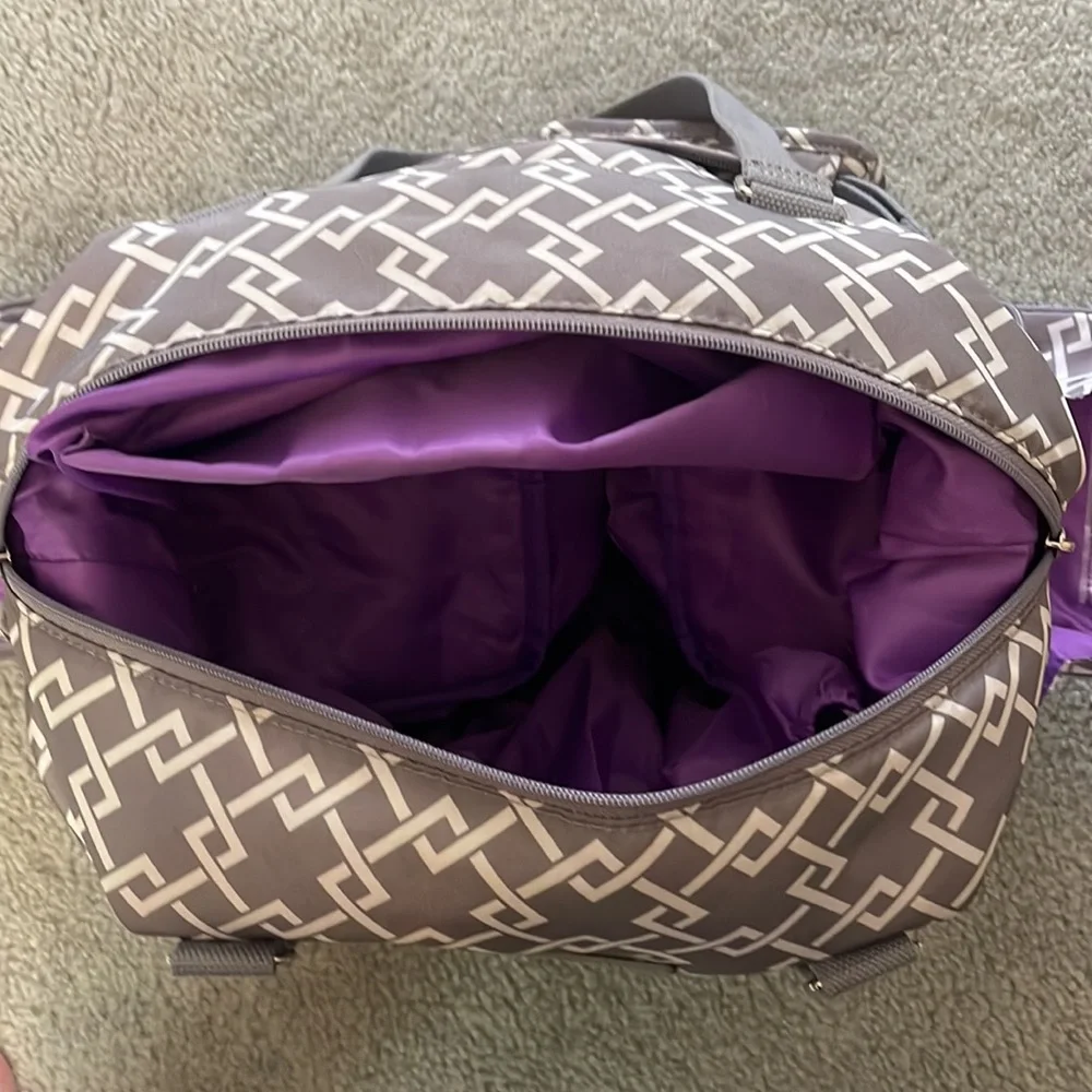 Sarah Wells Lizzy pump bag